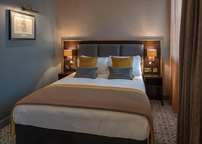 Otel The Old Borough - Wetherspoon 4*