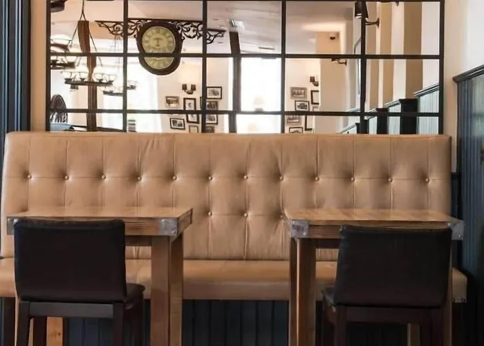 Hotell The Old Borough - Wetherspoon 4*