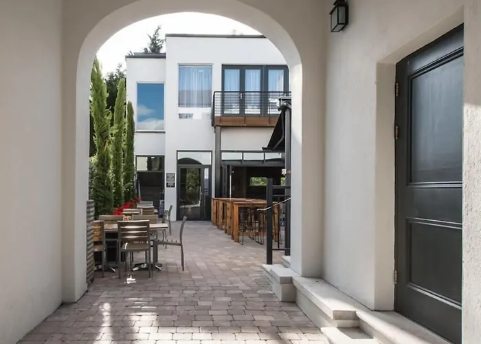 Otel The Old Borough - Wetherspoon