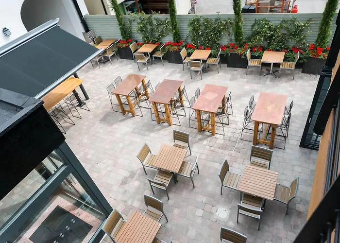 The Old Borough - Wetherspoon Otel Swords