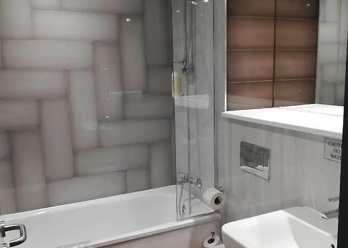 The Old Borough - Wetherspoon